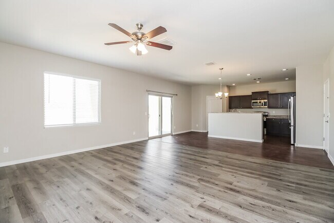 Building Photo - 4208 S 82nd Ln