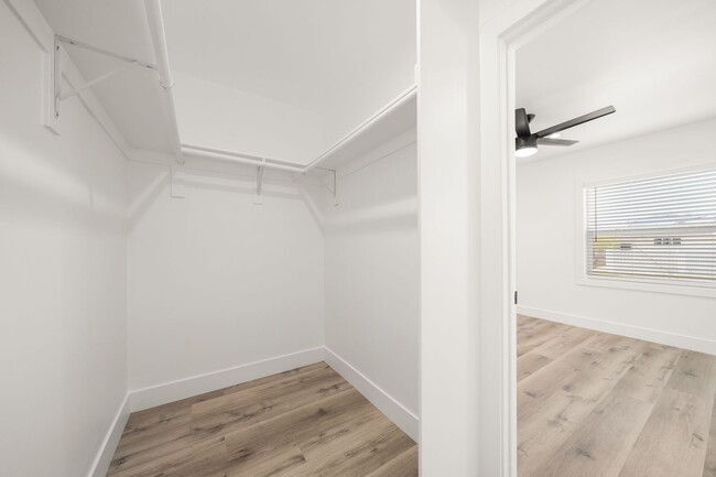 Foto del edificio - 3504 Sandwood St