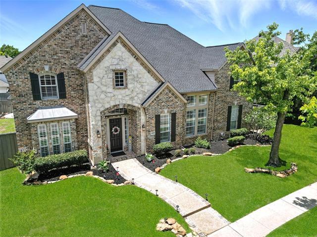 Foto del edificio - 8105 Hazeltine Dr
