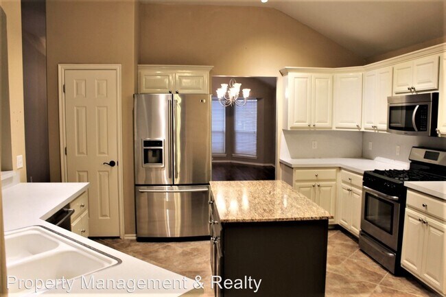 Building Photo - 3 br, 2 bath House - 2005 Fair Meadow Dr