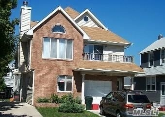 Primary Photo - 635 E Walnut St