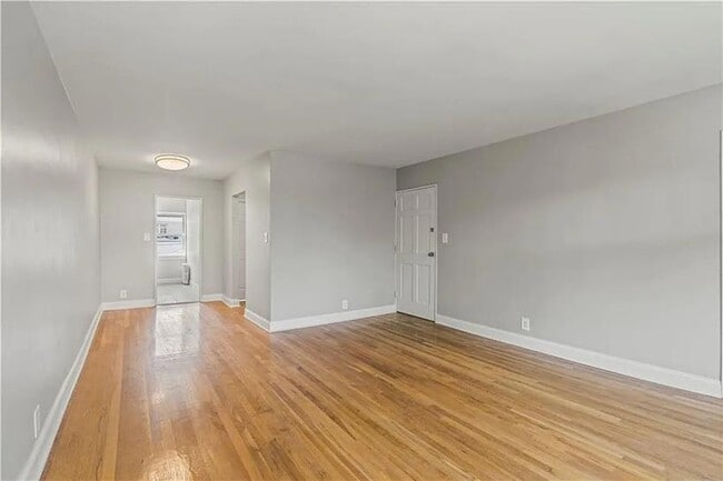 Foto del edificio - 252 Bay 19th St