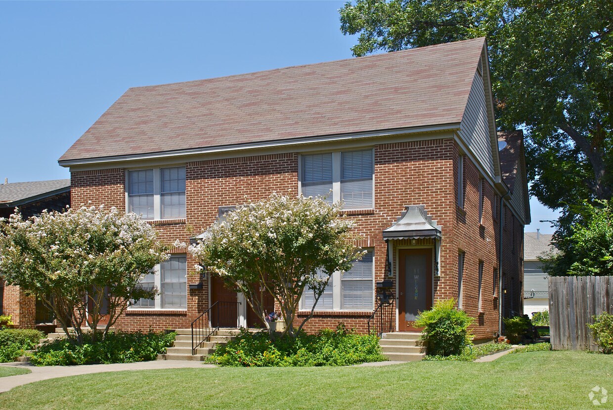 Primary Photo - 3432 Shenandoah St