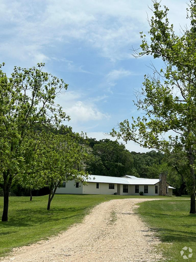 Building Photo - 210 Lange Ravine