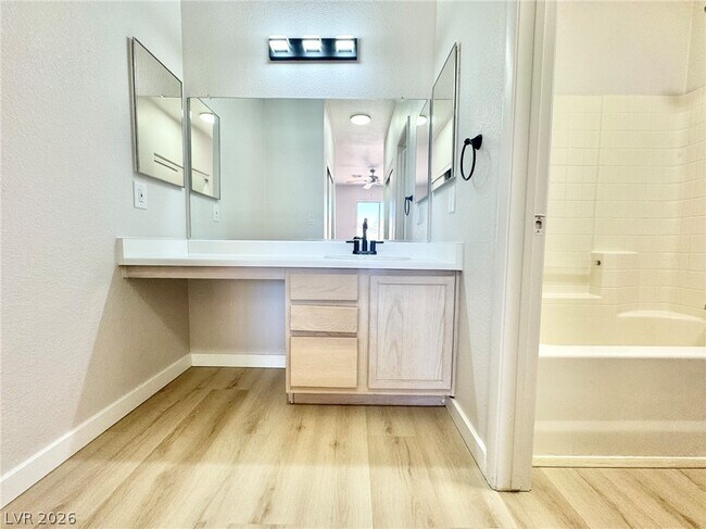 Building Photo - 7340 Ridge Star Ct