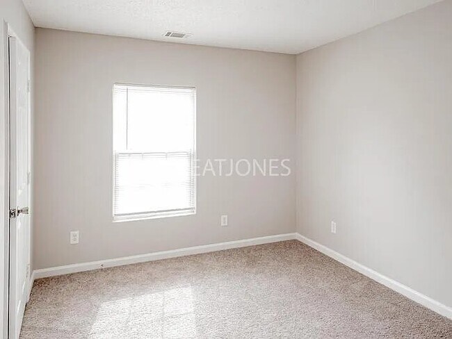 Foto del edificio - 4106 Darsey Ct