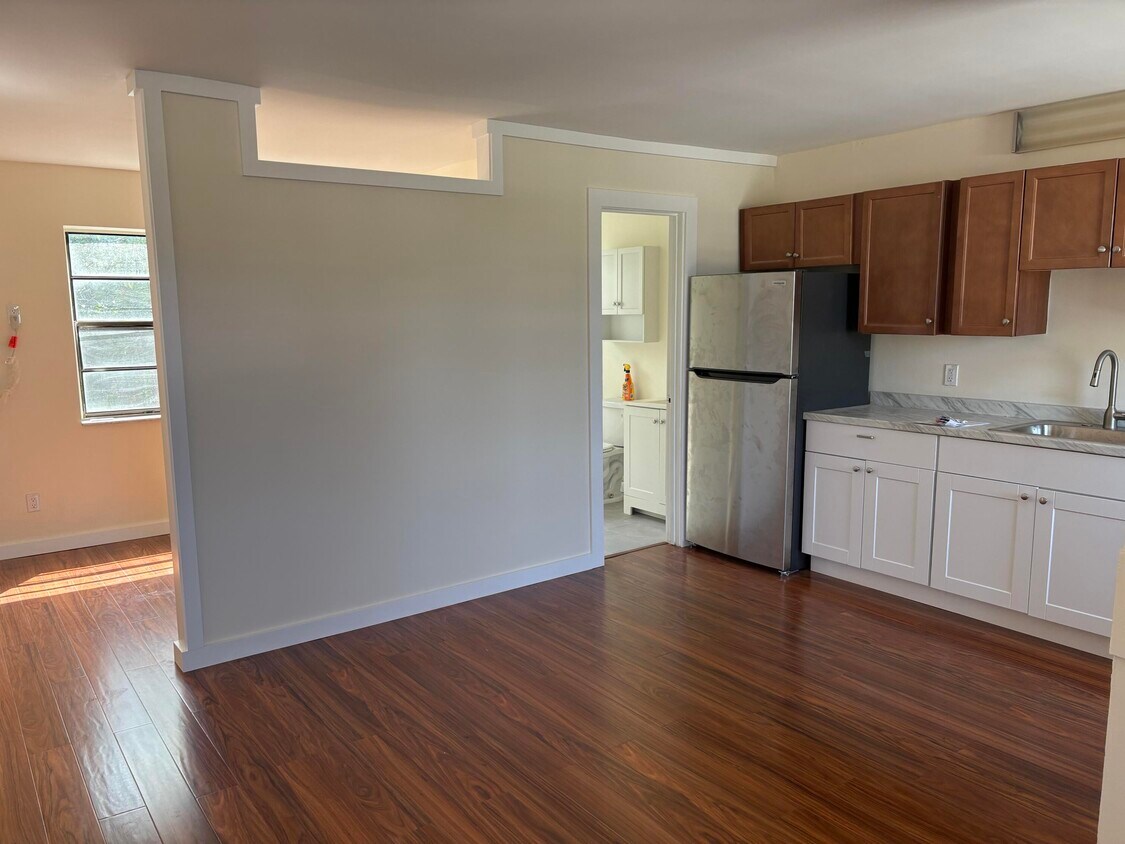 Foto principal - 1021 SE Monterey Rd