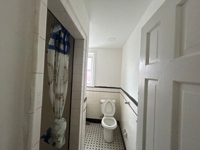 Foto del edificio - 3253 Jasper st 2Br apt $ 1195