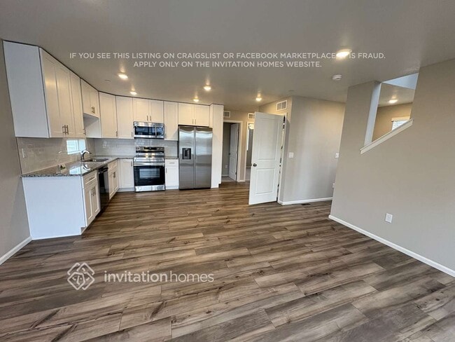 Building Photo - 13529 E 103rd Pl