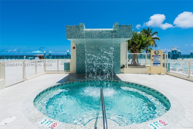 Foto del edificio - 2501 S Ocean Dr