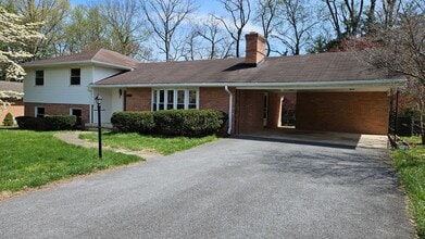 Building Photo - 13567 Donnybrook Dr