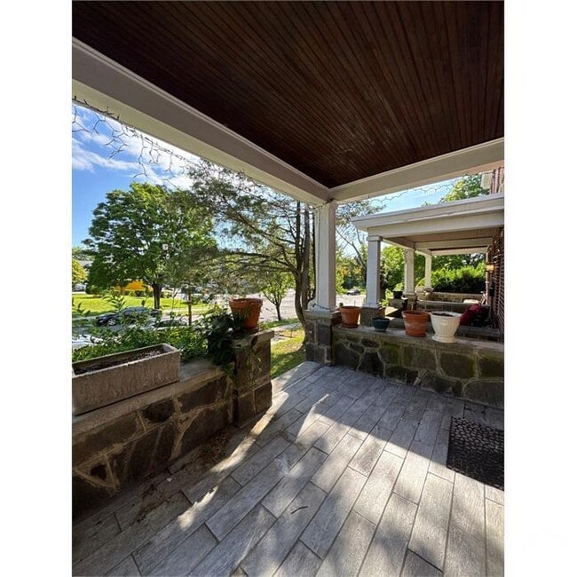 Photo - 3 Bedroom Complete Rehab Townhome