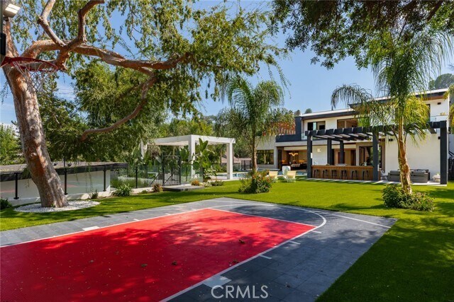 Foto del edificio - 4970 Brewster Dr