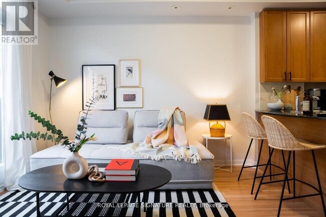 Photo du bâtiment - 68 Carr St