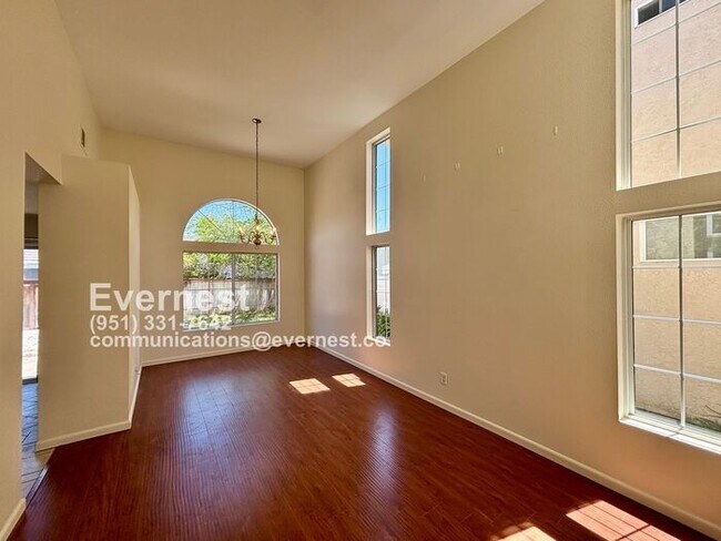 Building Photo - 44666 Arbor Ln