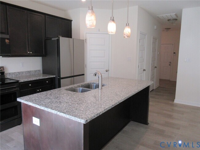 Building Photo - 7736 Leeds Castle Ln