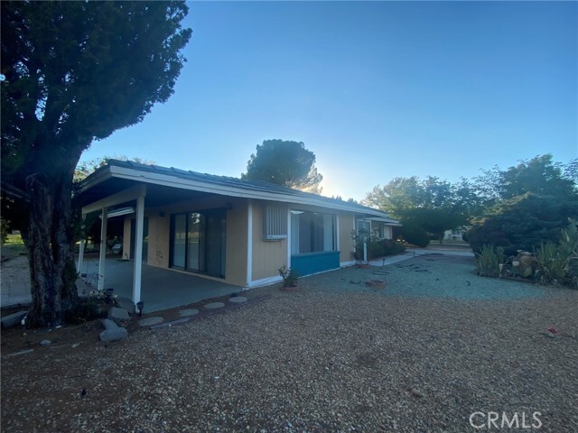 Building Photo - 15191 Blue Grass Dr