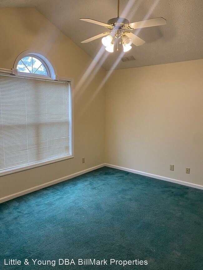 Building Photo - 2 br, 2 bath House - 3411 Lainey Lane Unit C