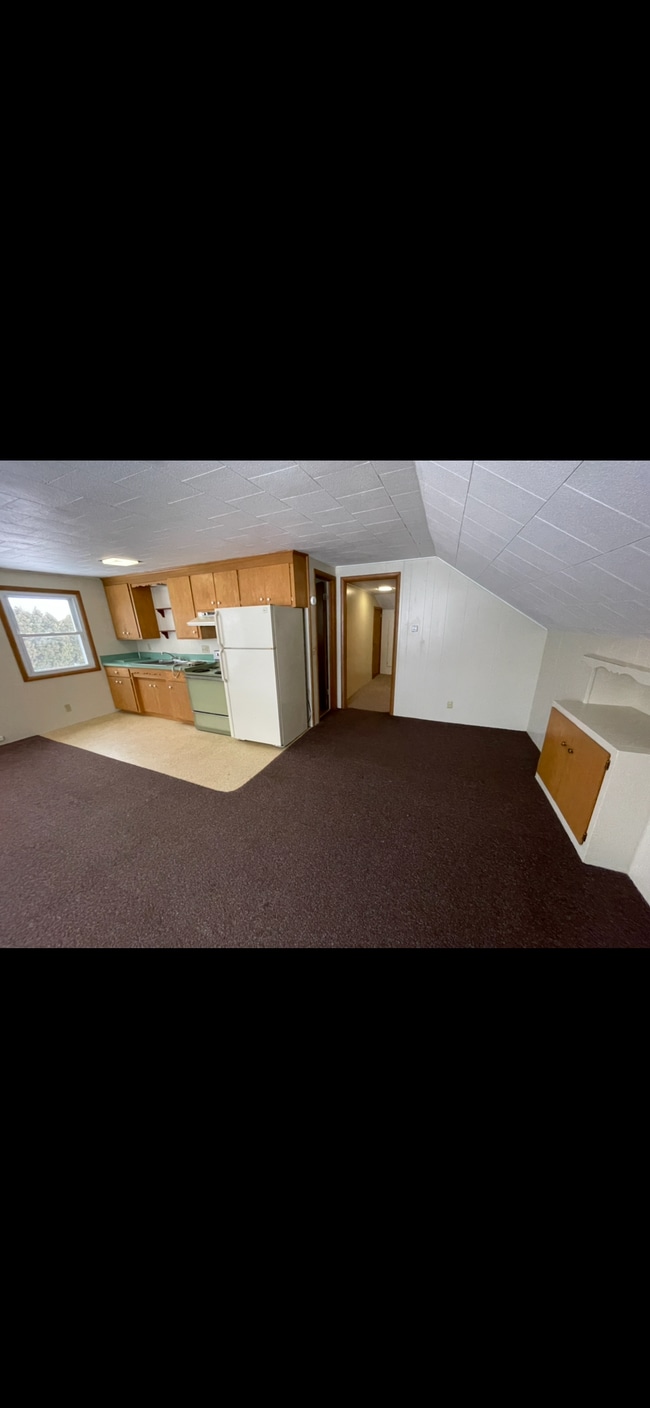 Foto del edificio - 134 W Maple St