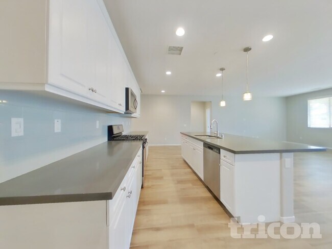 Foto del edificio - 30705 Arrow Leaf Ln