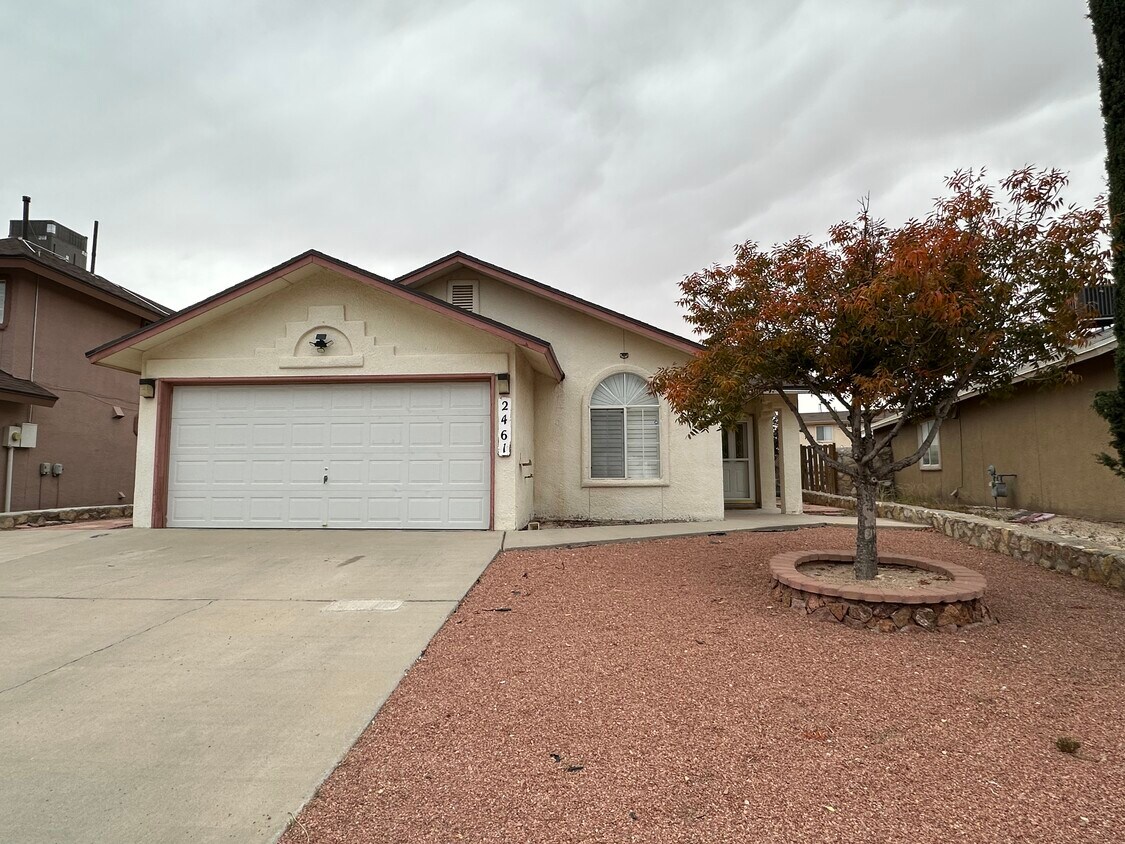 2461 Tierra Nueva Dr, El Paso, TX 79938 House Rental in El Paso, TX
