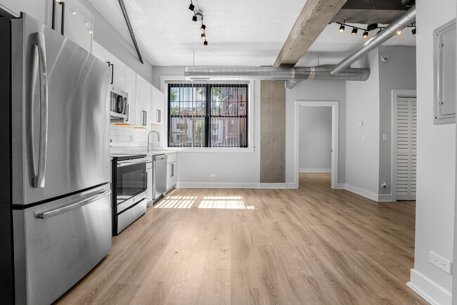 Foto del edificio - 7645 N Sheridan Rd