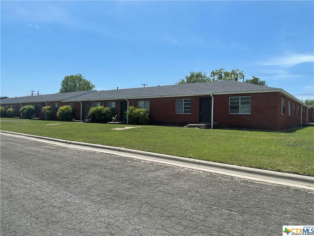 521 W Avenue A, Copperas Cove, TX 76522 Room for Rent in Copperas