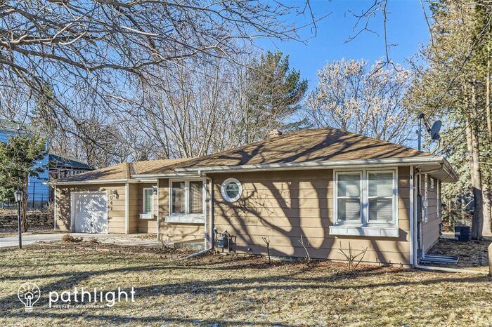 Primary Photo - 3041 Woodbridge Street, Roseville, MN, 55113