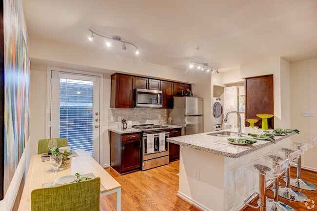 Foto del edificio - Lifestyle & Location: Explore Houston’s Be...