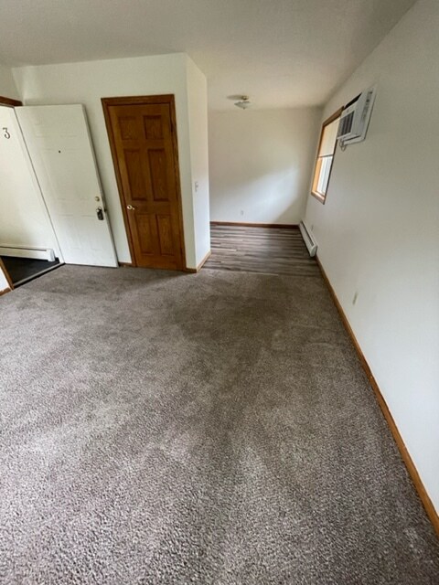 Foto del edificio - 2136 Belmont Ln