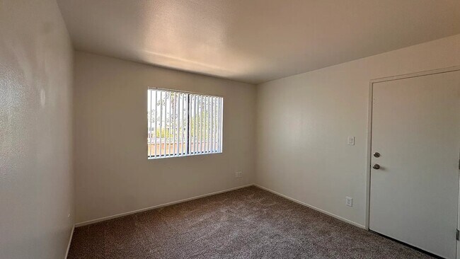 Foto del edificio - 1675 W Pampas Ln