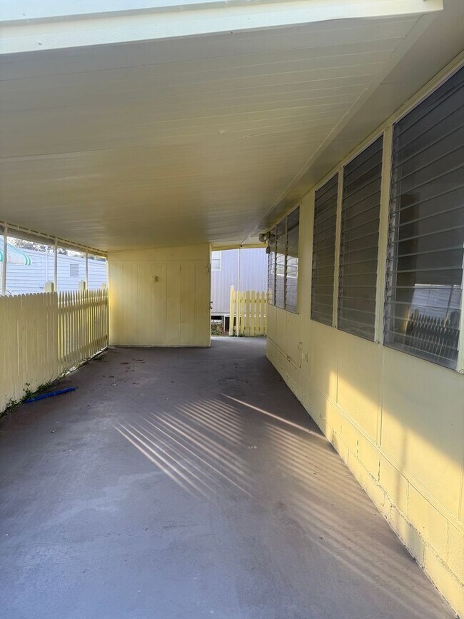 Foto del edificio - 2 bedroom 1 bath in a 55+ community