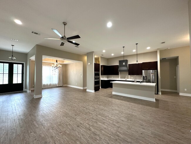 Building Photo - 2910 Chancery Ln