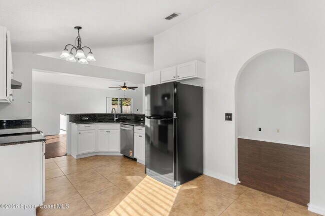 Foto del edificio - 4426 Four Lakes Dr