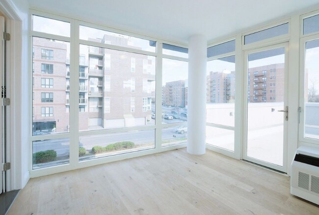 Foto del edificio - 3440 Guider Ave