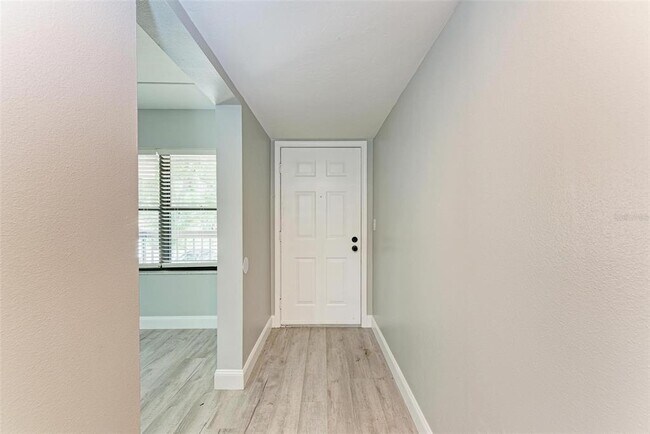 Foto del edificio - 515 30th Ave W