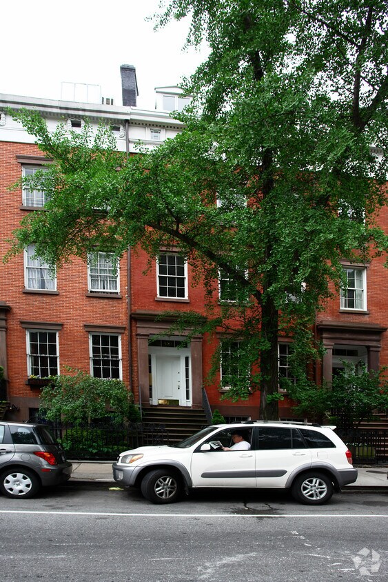 Foto del edificio - 410 W 20th St