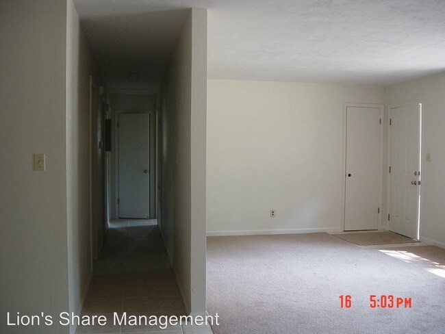 Building Photo - 3425 Sunnyside Dr