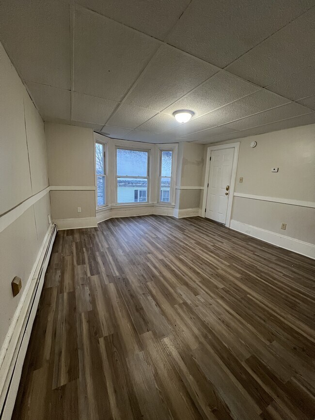 Building Photo - 22 Highland Ave