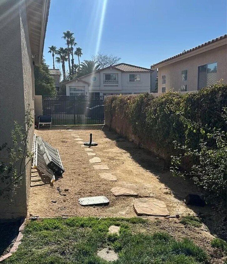 Foto del edificio - 2816 Via Bel Mondo St