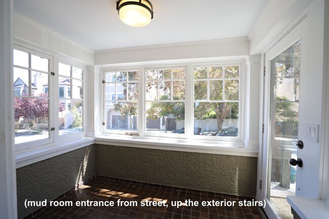 Foto del edificio - Noe Valley/Dolores Heights: 4+ Bedroom 3.5 Bath Single Family Home with Sweeping Views, Garage & ...