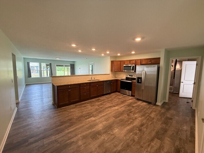Foto del edificio - Home For Rent By Capital Property Management