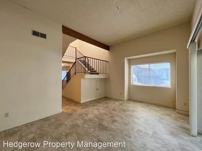 Building Photo - 2 br, 2.5 bath House - 35 Village Parkway