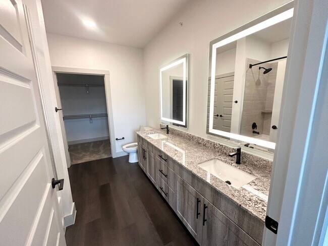 Foto del edificio - 4177 Gazebo St