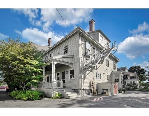 Foto del edificio - 16 Loring Ave