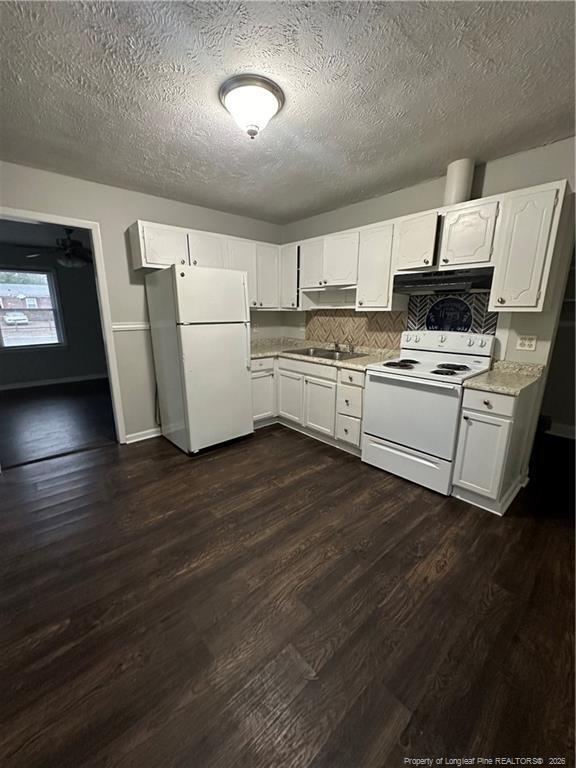 Foto del edificio - 4933 Ellsworth Dr