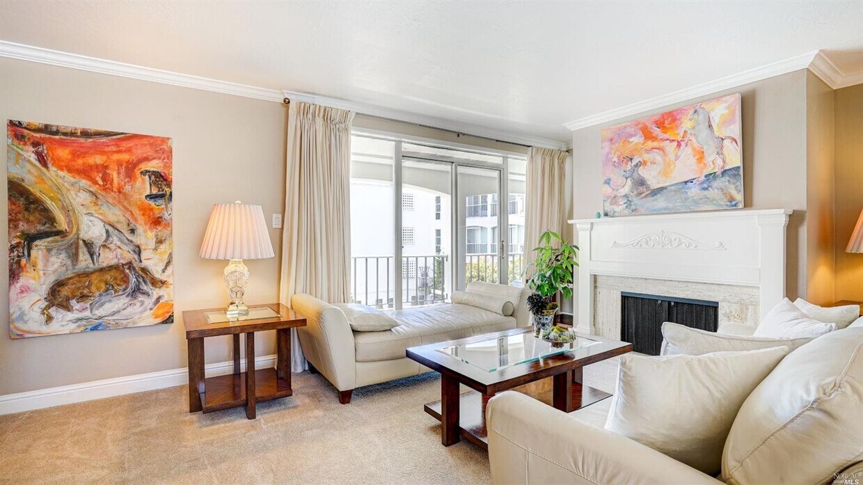 Foto principal - 1220 Shelter Bay Ave