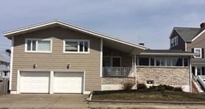 Building Photo - 124 Manomet Ave