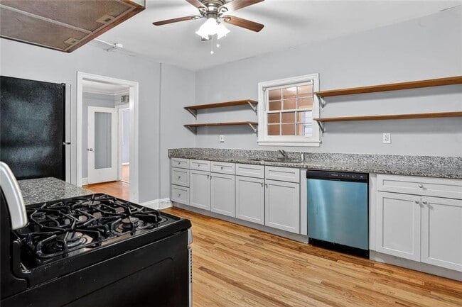 Foto del edificio - 2728 Winburn Terrace