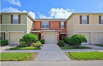 Building Photo - 553 Cresting Oak Cir